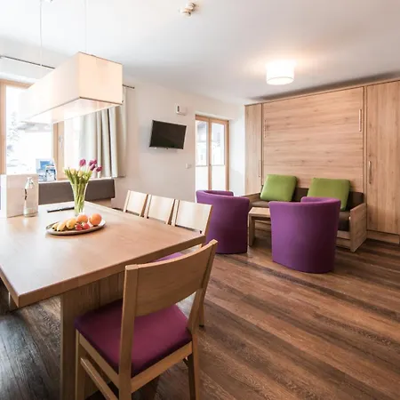 Bacher Apartment *