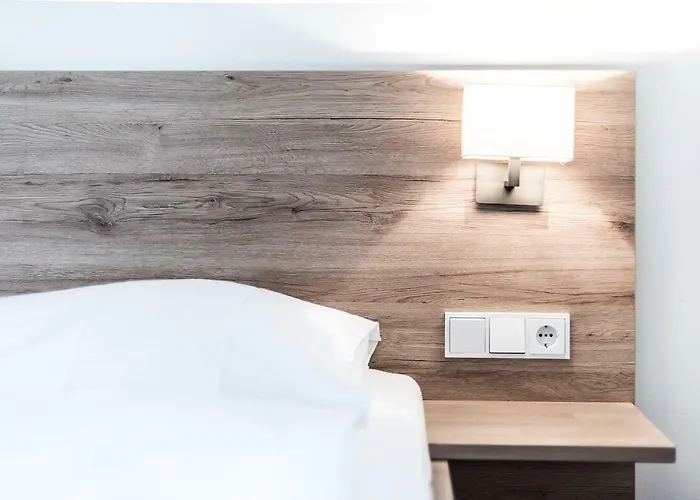 Bacher アパート *